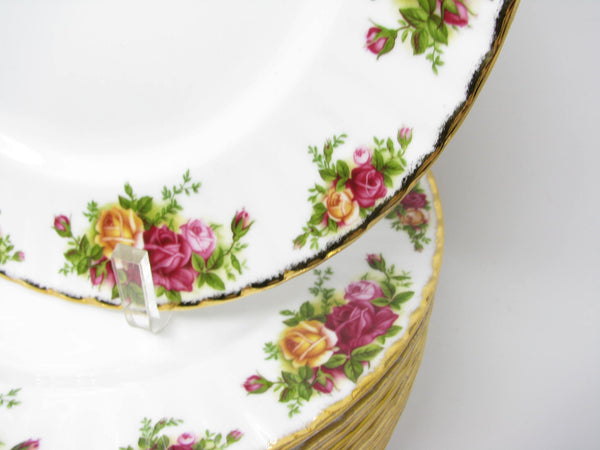 edgebrookhouse - Vintage Royal Albert Old Country Roses England Dinner Plates - 18 Pieces