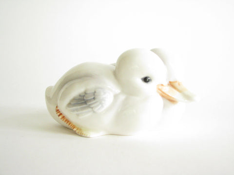 edgebrookhouse - Vintage Royal Copenhagen Style Procelain Cuddling Ducklings Figurine