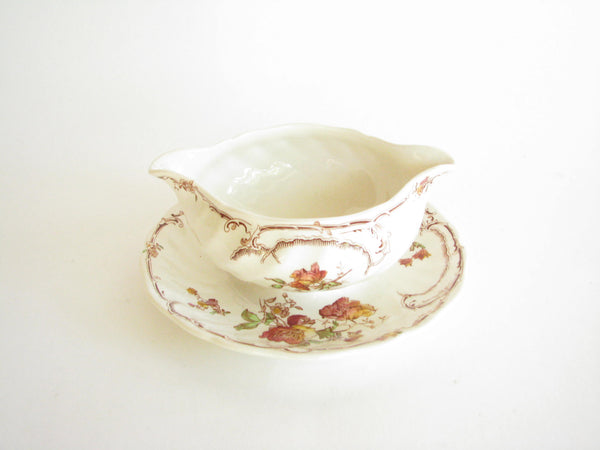 edgebrookhouse - Vintage Royal Doulton Chiltern Earthenware Gravy Boat with Attached Underplate