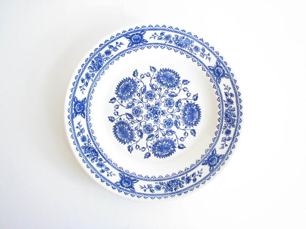edgebrookhouse - Vintage Royal USA Ironstone Hampshire Blue and White Mum Floral Dinner Plates - Set of 12
