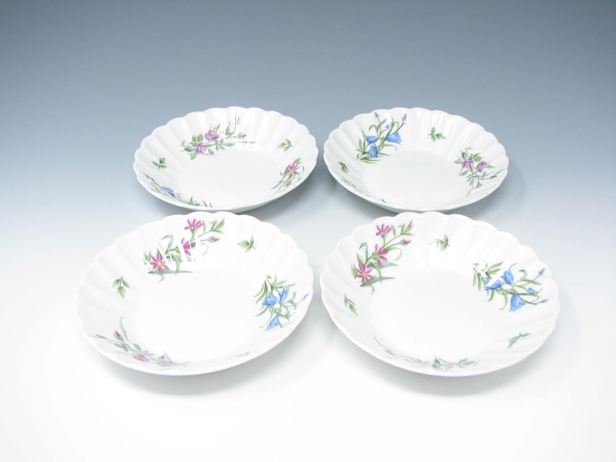 edgebrookhouse - Vintage Spode Bone China Small Bowls with Floral Design - Set of 4