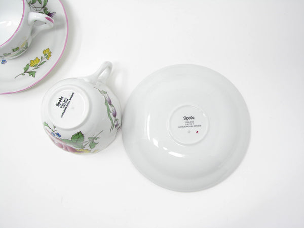 edgebrookhouse - Vintage Spode Marlborough Sprays Dinnerware Set with Floral Design - 4 Place Settings - 20 Pieces