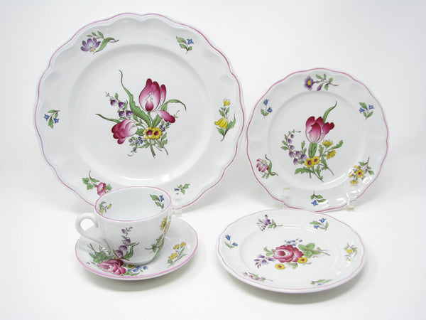 edgebrookhouse - Vintage Spode Marlborough Sprays Dinnerware Set with Floral Design - 4 Place Settings - 20 Pieces
