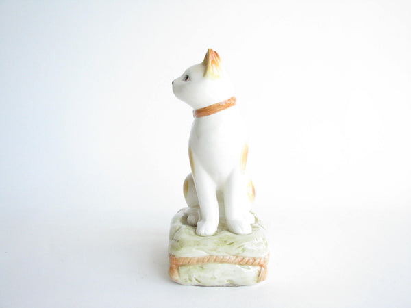 edgebrookhouse - Vintage Staffordshire Style Porcelain Cat on Pillow with Secret Compartment