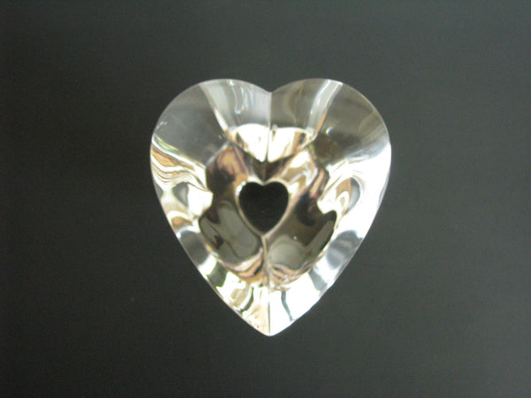 edgebrookhouse - Vintage Steuben Glass 3-D Crystal Heart Paperweight