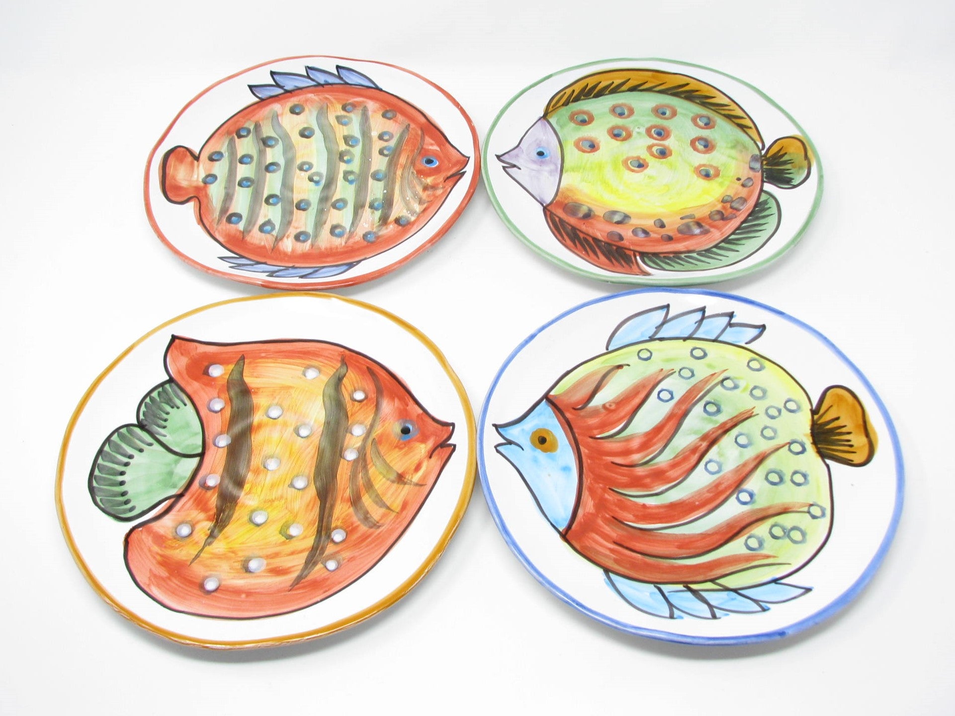 edgebrookhouse - Vintage Vietri Acquario Italian Pottery Salad Plates with Multicolor Fish Design - 4 Pieces