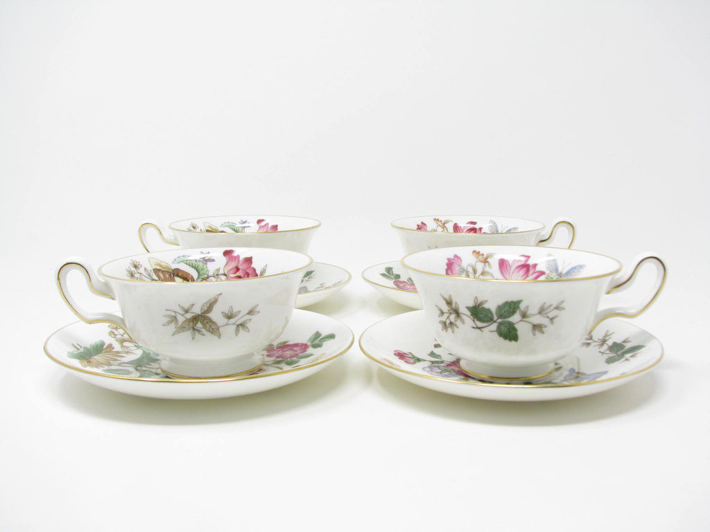 ビンテージウエッチウッドBONEchinaホワイトキャベツ葉模様ティーセット Vintage Wedgwood Charnwood Bone China Cups & Saucers with Floral