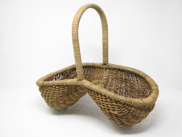 edgebrookhouse - Vintage Wicker New England Herb Egg Gathering Basket