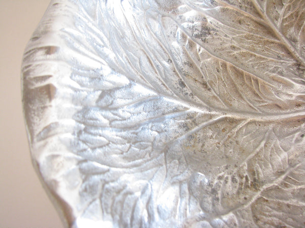 edgebrookhouse - Vintage Wilton Majolica Cabbage Shaped Metal Serving Bowl