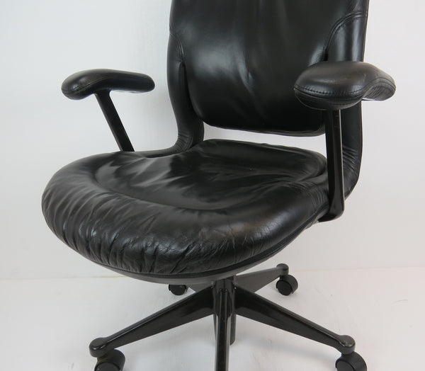 edgebrookhouse - Vintage Herman Miller Black Leather Office / Task Chairs - a Pair