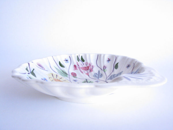 edgebrookhouse - 1940s Blue Ridge Southern Pottery Floral Chintz Shell Shaped Serving Bowl