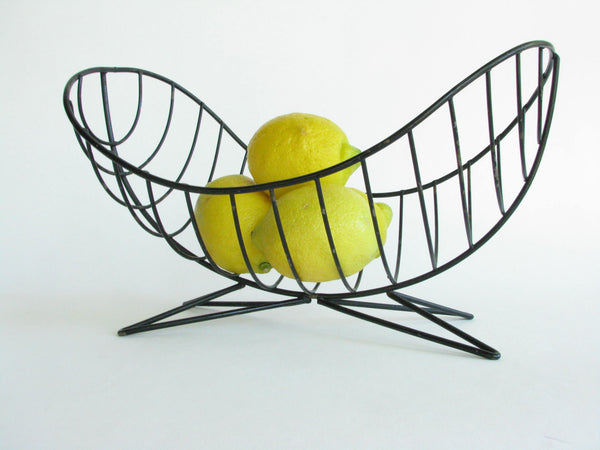 edgebrookhouse - 1950s Ferris-Shacknove B-3 "Twin Scoop" Wire Fruit Basket