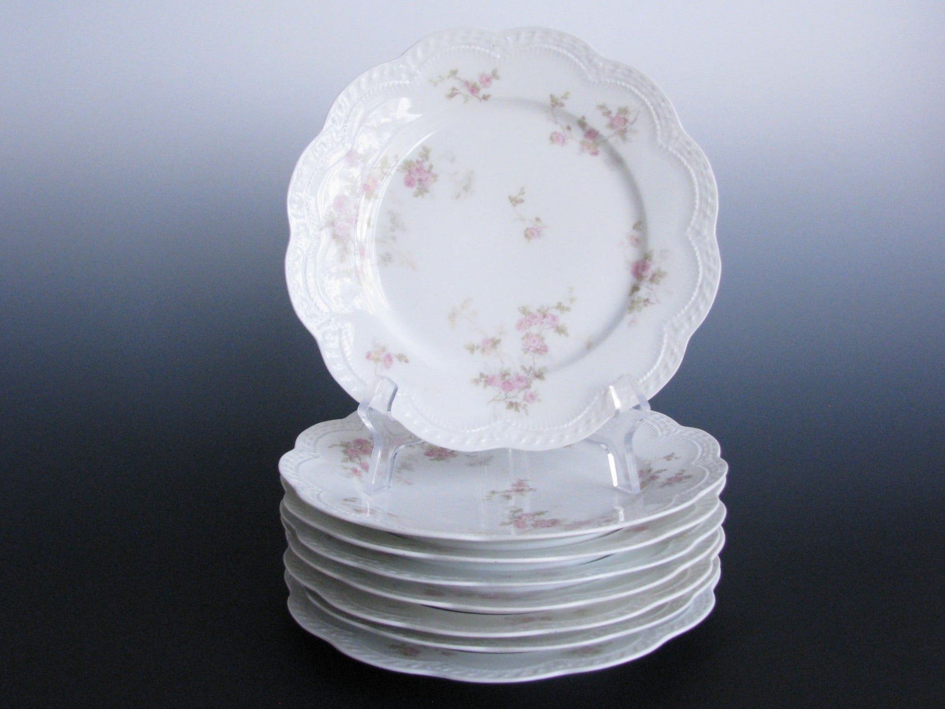 edgebrookhouse - Antique Theodore Haviland Limoges Hand-Painted Luncheon or Salad Plates with Scalloped Edge - Set of 8