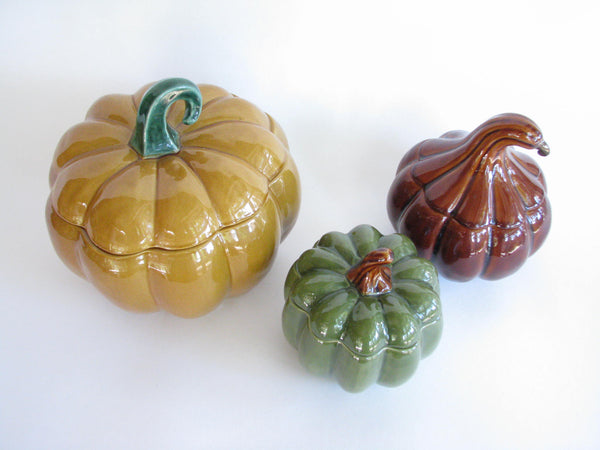 edgebrookhouse - Pumpkin Shaped Lidded Soup Bowl and Gourd, Pumpkin Shaped Covered Bowls  - Set of 3